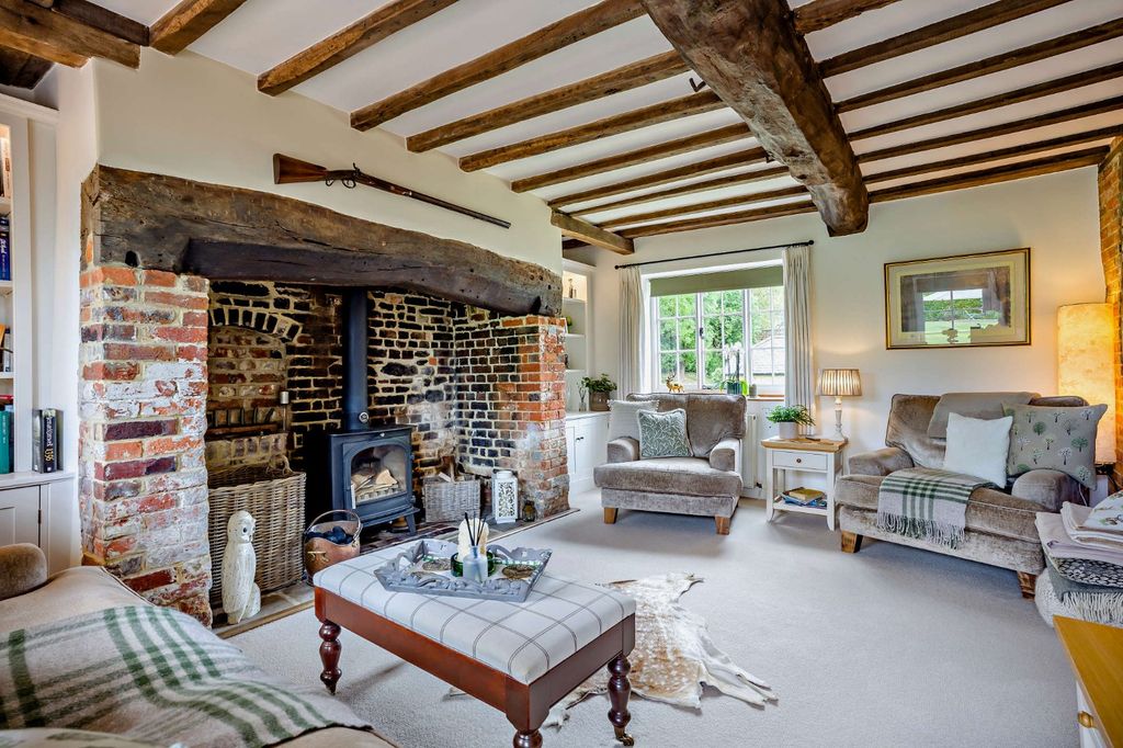 Property photo 2 of 25 Drawing Room