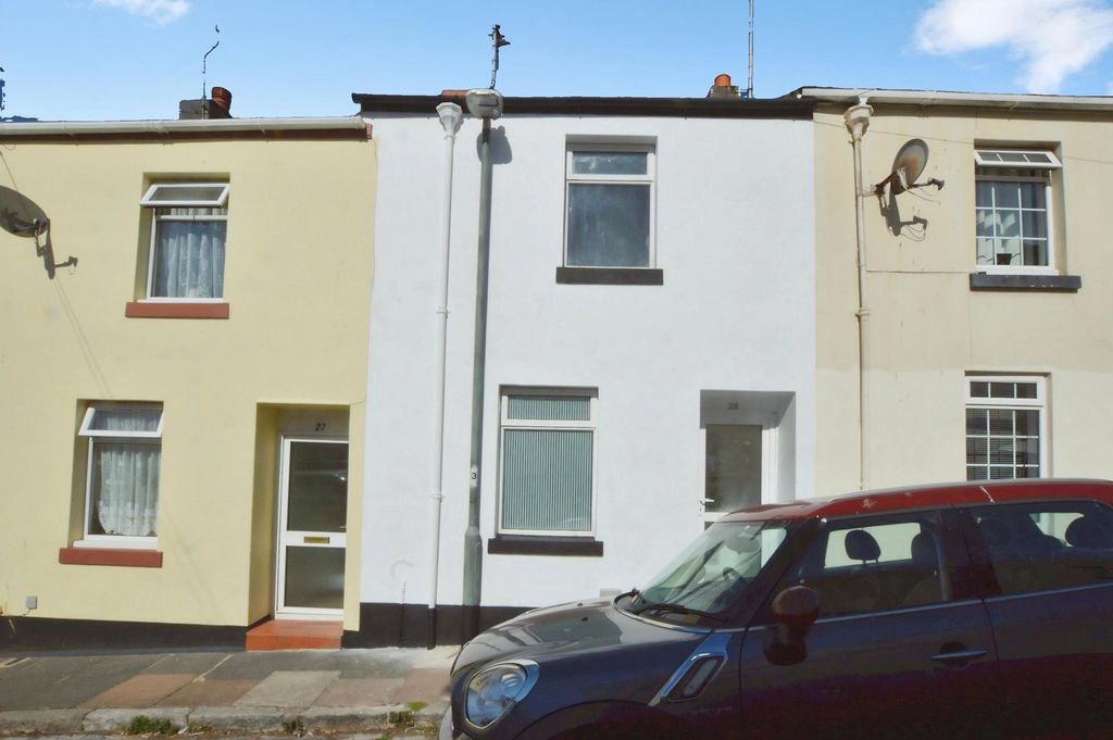 Property photo 1 of 11 1 - Pbox-Img.Jpg