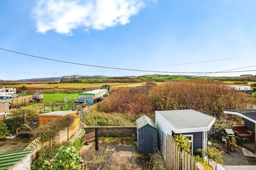 Additional image 12 of 2 bed semi-detached house for saleHigh Street, Borth SY24