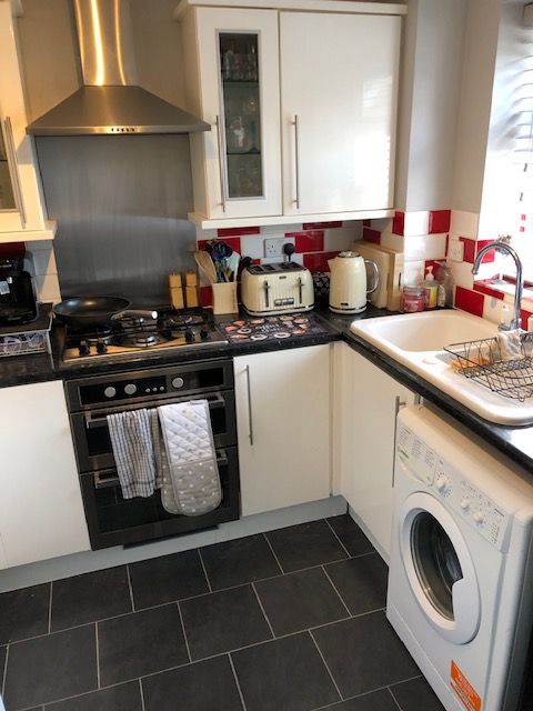 Property photo 3 of 12