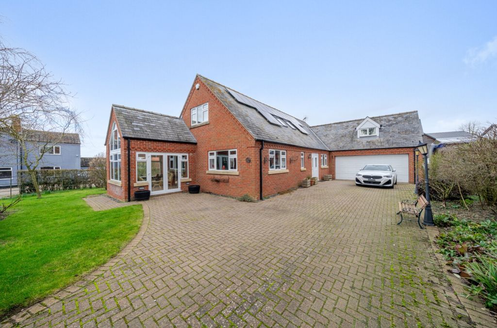 Property photo 1 of 24 1248064 (1)