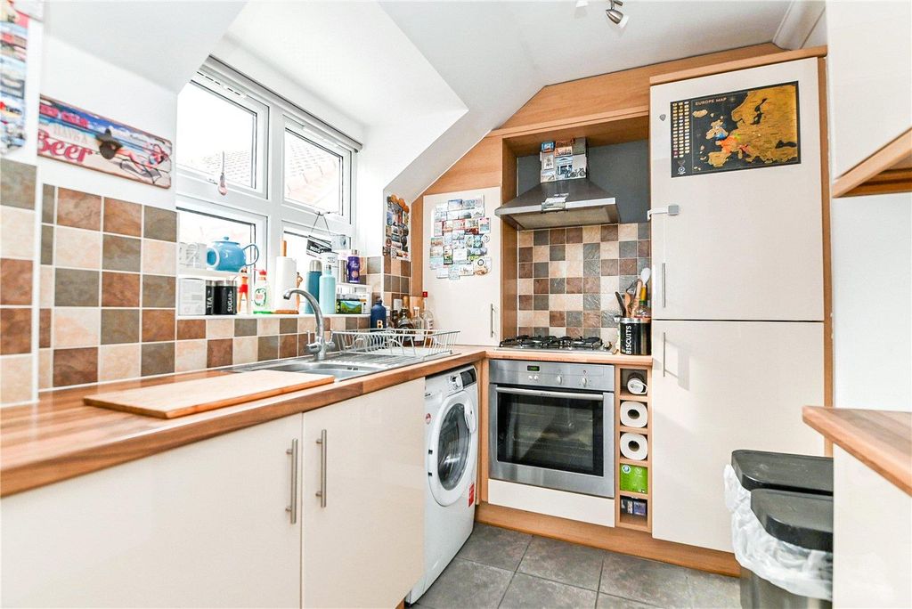 Property photo 3 of 15 Picture No. 08