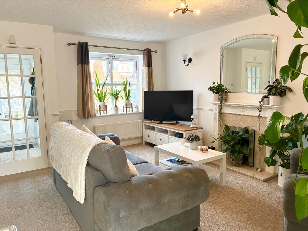 Property photo 2 of 15