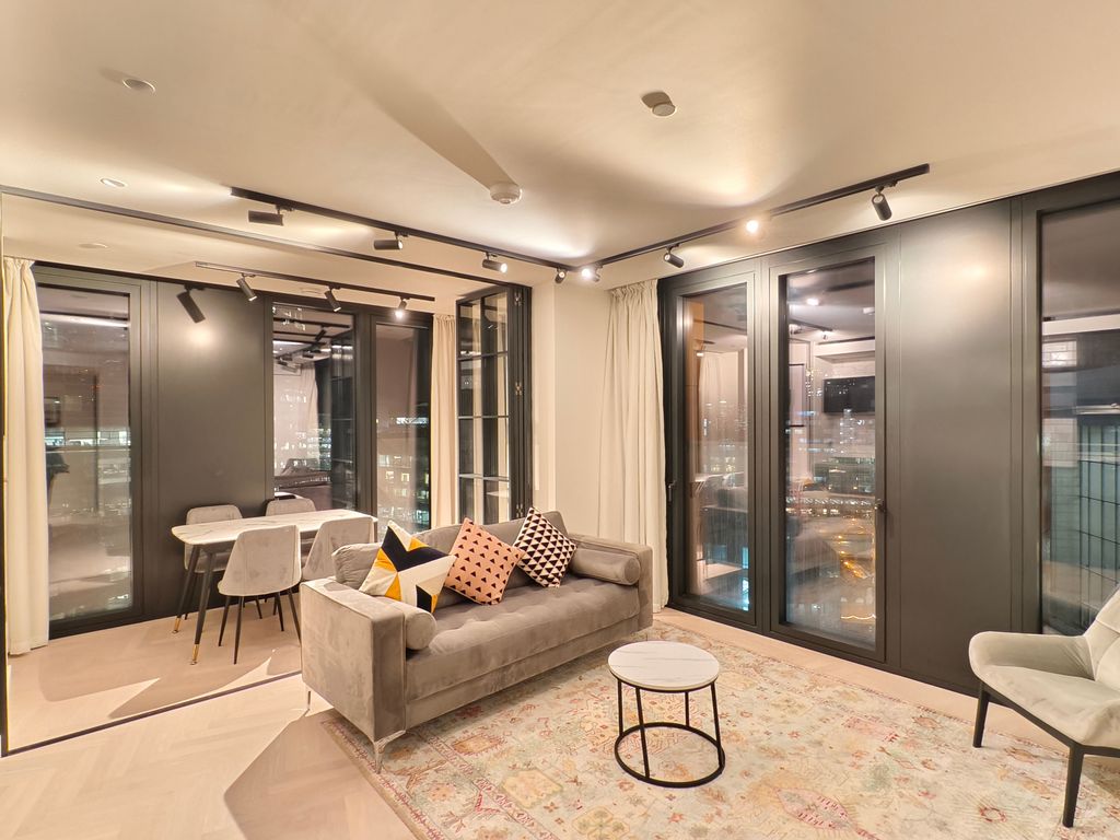 Property photo 1 of 25