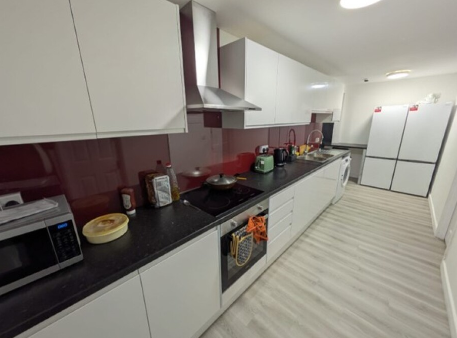 Property photo 3 of 4