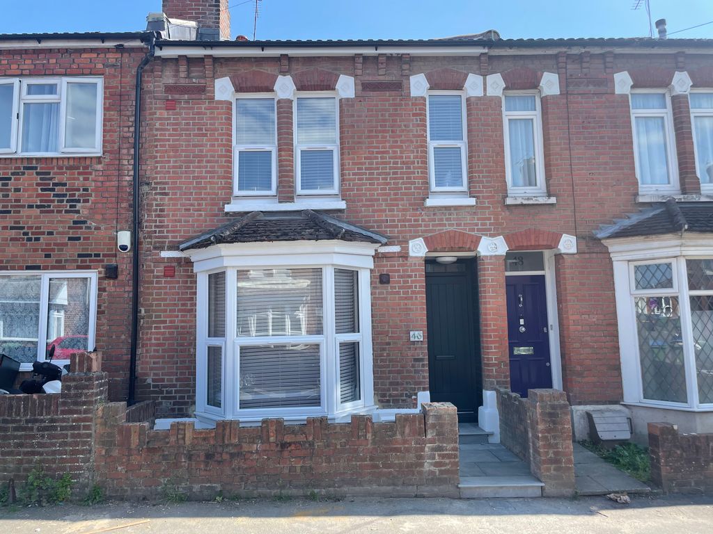 Property photo 2 of 16