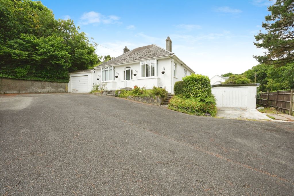 Property photo 1 of 32 Photo