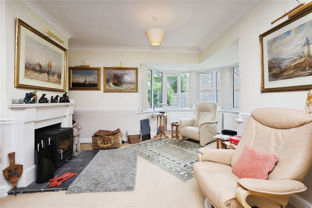 Property photo 2 of 44 Picture No. 34