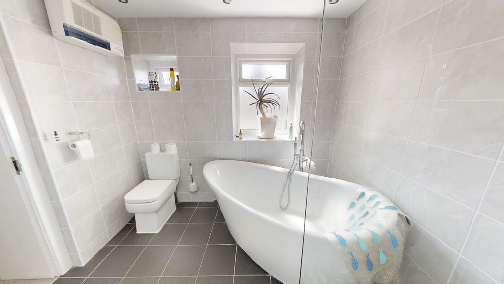 Additional image 15 of 4 bed end terrace house for saleSouthwell Street, Portland, Dorset DT5