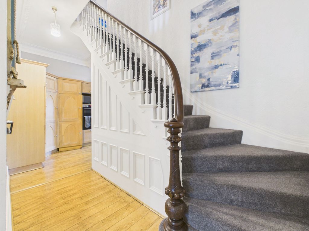 Property photo 3 of 33 5142657