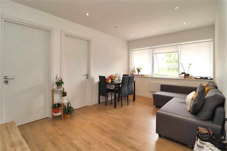 Property photo 3 of 8