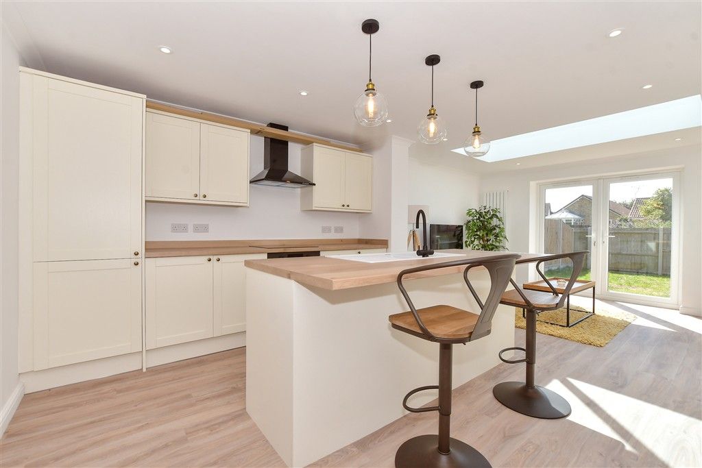 Property photo 2 of 13 Kitchen/ Diner