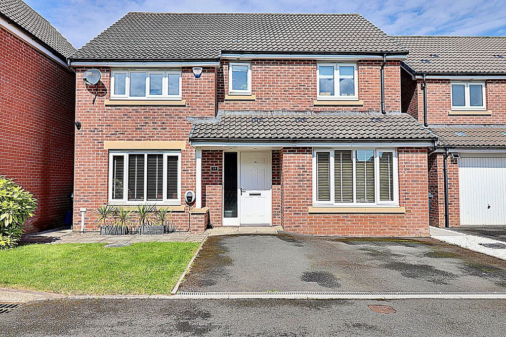 Property photo 1 of 24