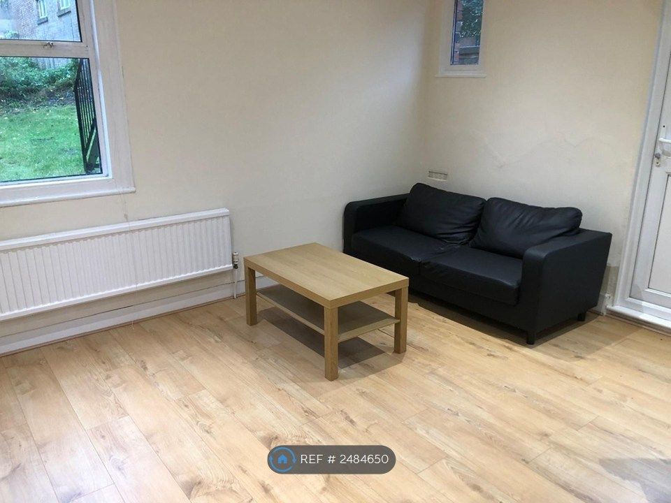 Property photo 3 of 4