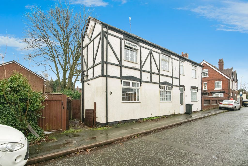 Property photo 1 of 17