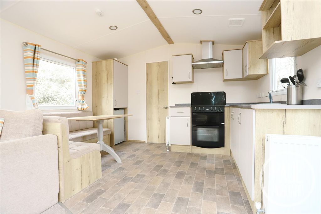 Property photo 2 of 9 Img_0150.Jpg