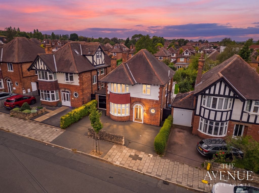 Property photo 1 of 46 5540372