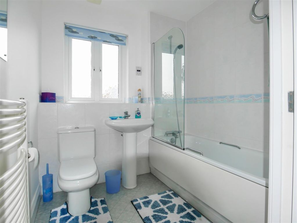 Additional image 13 of 2 bed flat for saleWight Court, Surrey Street, Littlehampton BN17