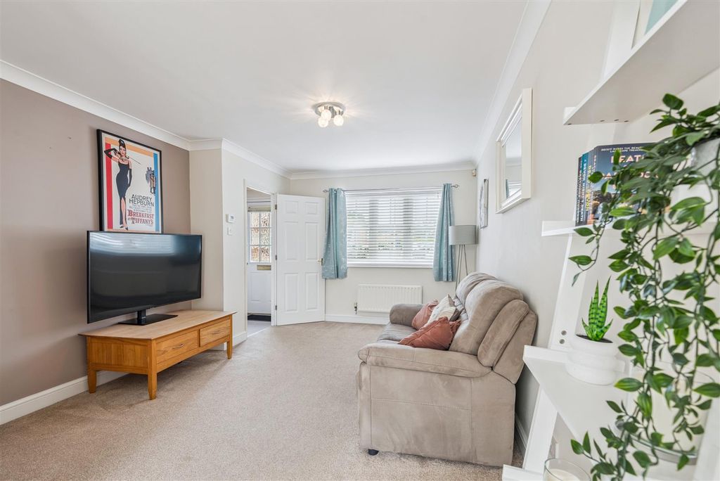 Property photo 3 of 20 Dsc_2023-55015F623B1E940947B8d1A85cd7677E.Jpg