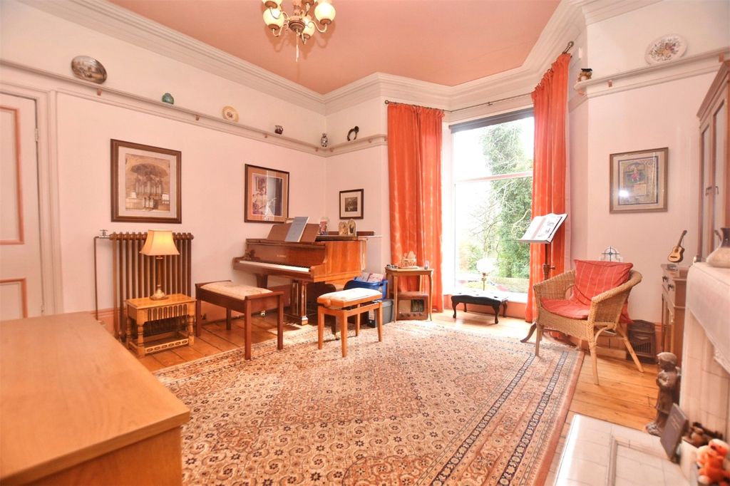 Property photo 3 of 25 Living Room One