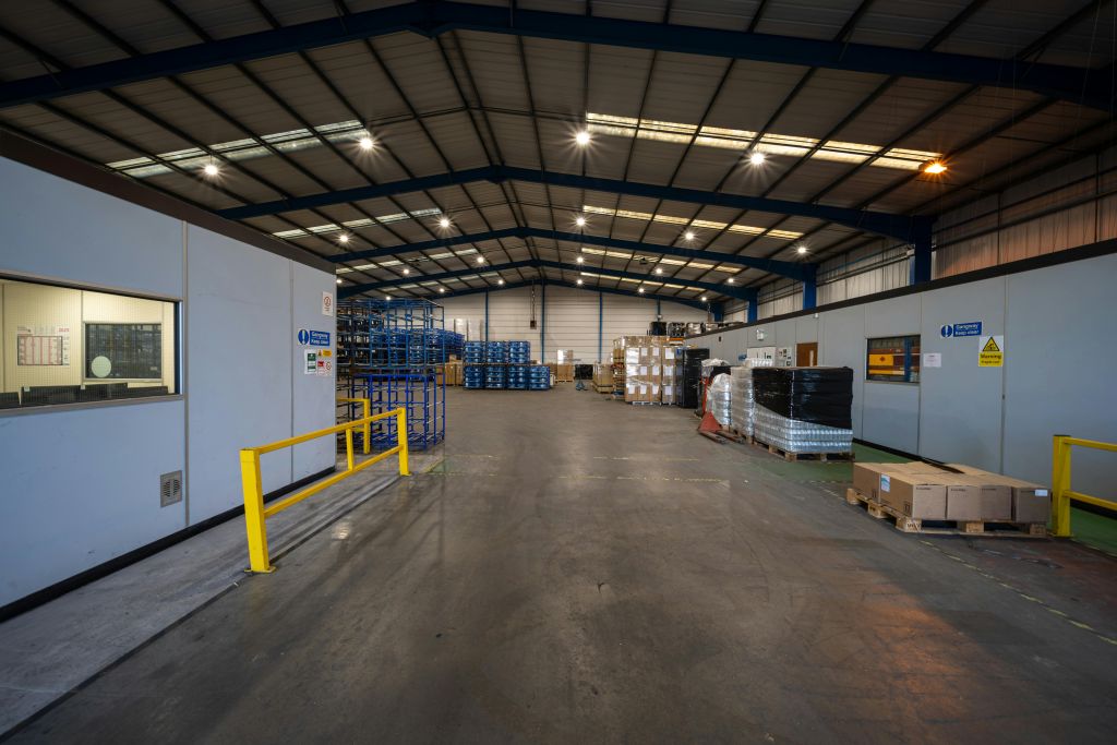 Property photo 3 of 29 Units 1314 Mellish Industrial Estate_16.Jpg