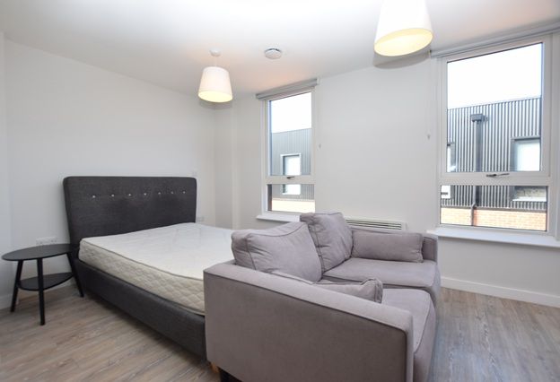 Property photo 2 of 5