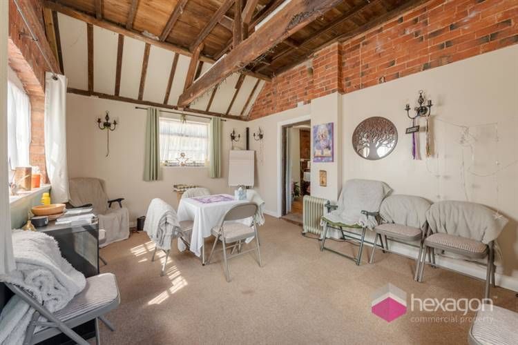 Property photo 2 of 13