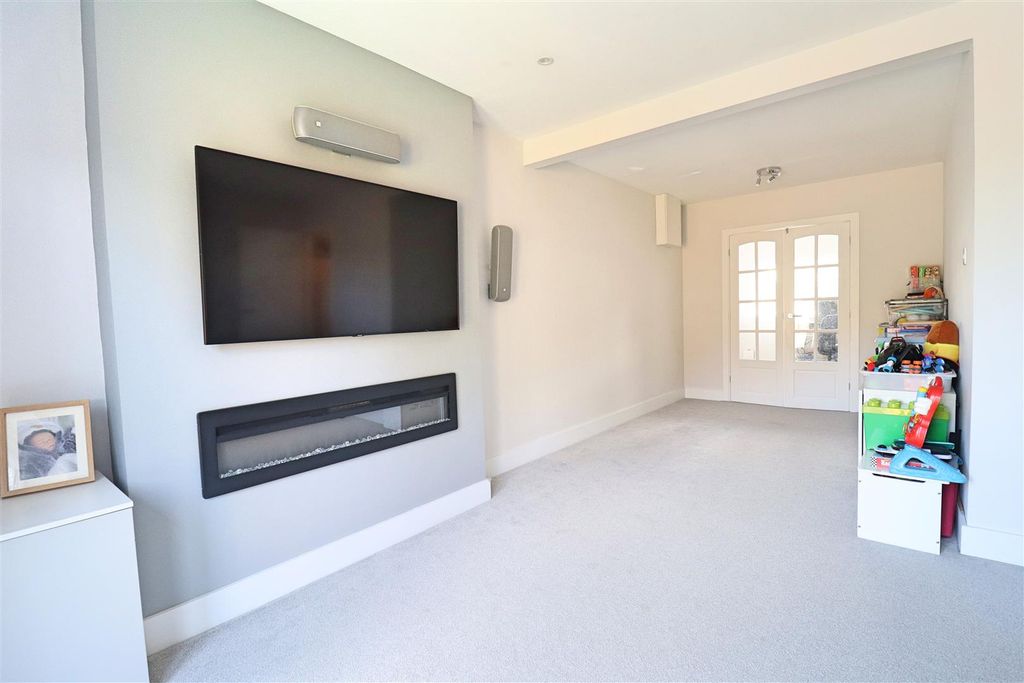 Property photo 3 of 22 Img_8659.Jpg