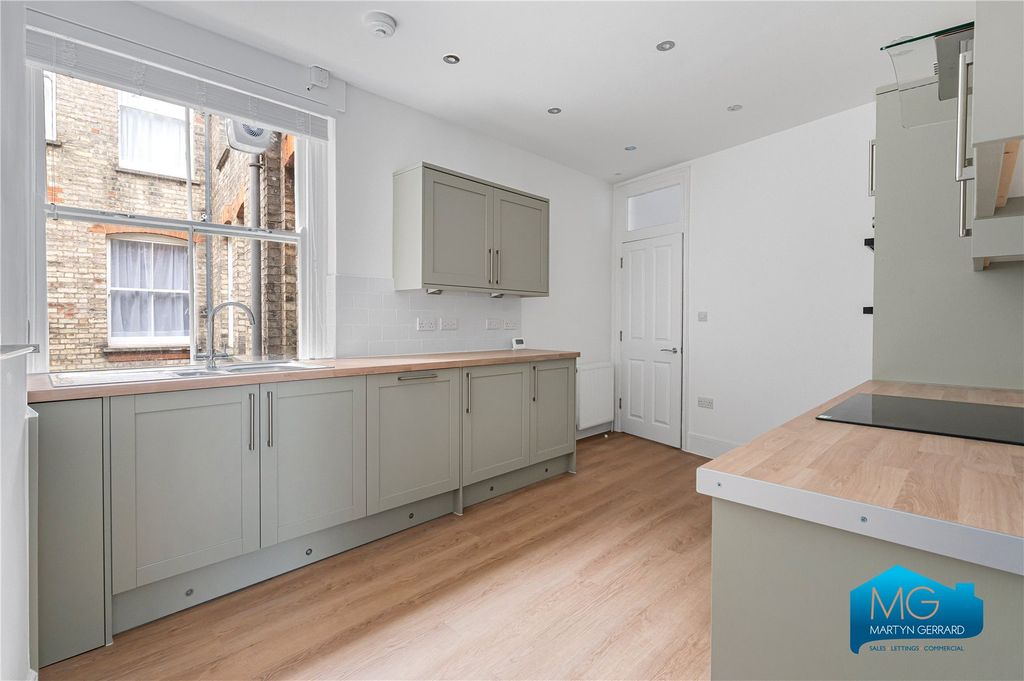 Property photo 2 of 20 Picture No. 09