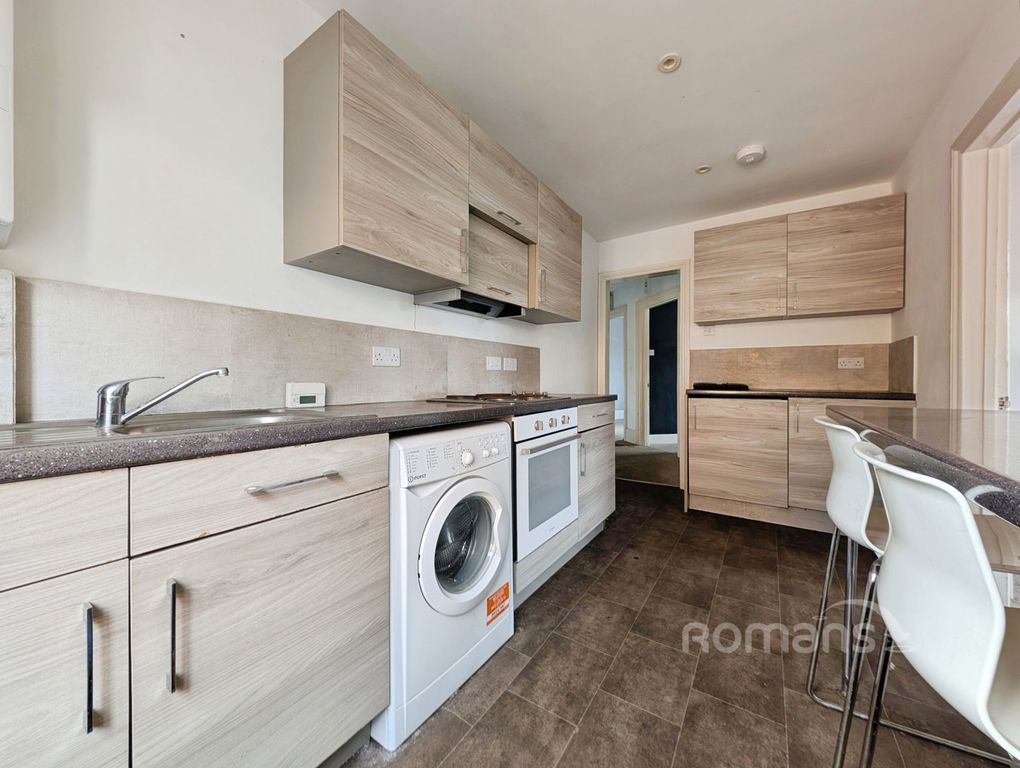 Property photo 2 of 8 Pbox-Img.Jpg