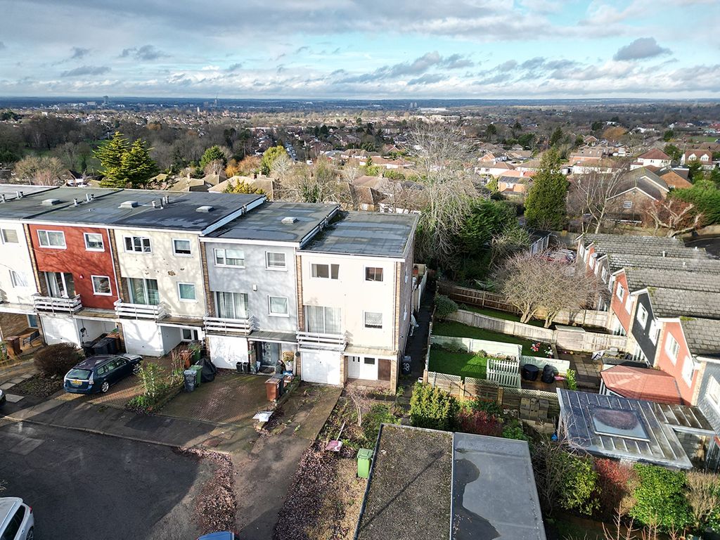 Property photo 1 of 11 Exterior