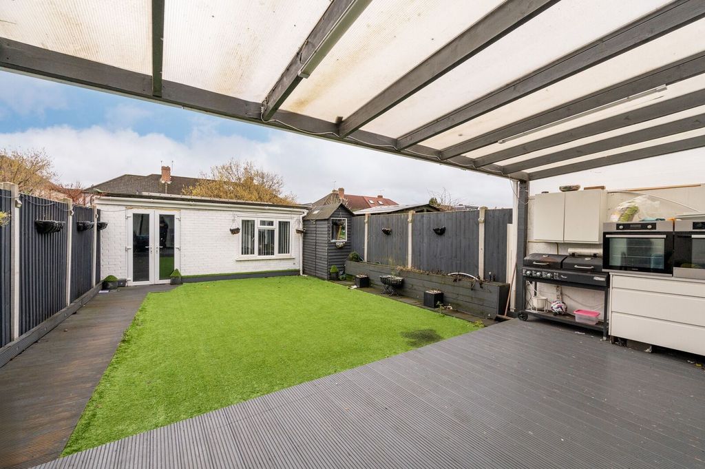 Additional image 9 of 4 bed end terrace house for saleSouthcote Avenue, Feltham TW13