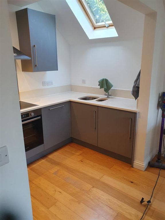 Property photo 3 of 16 New Kitchen.Jpeg