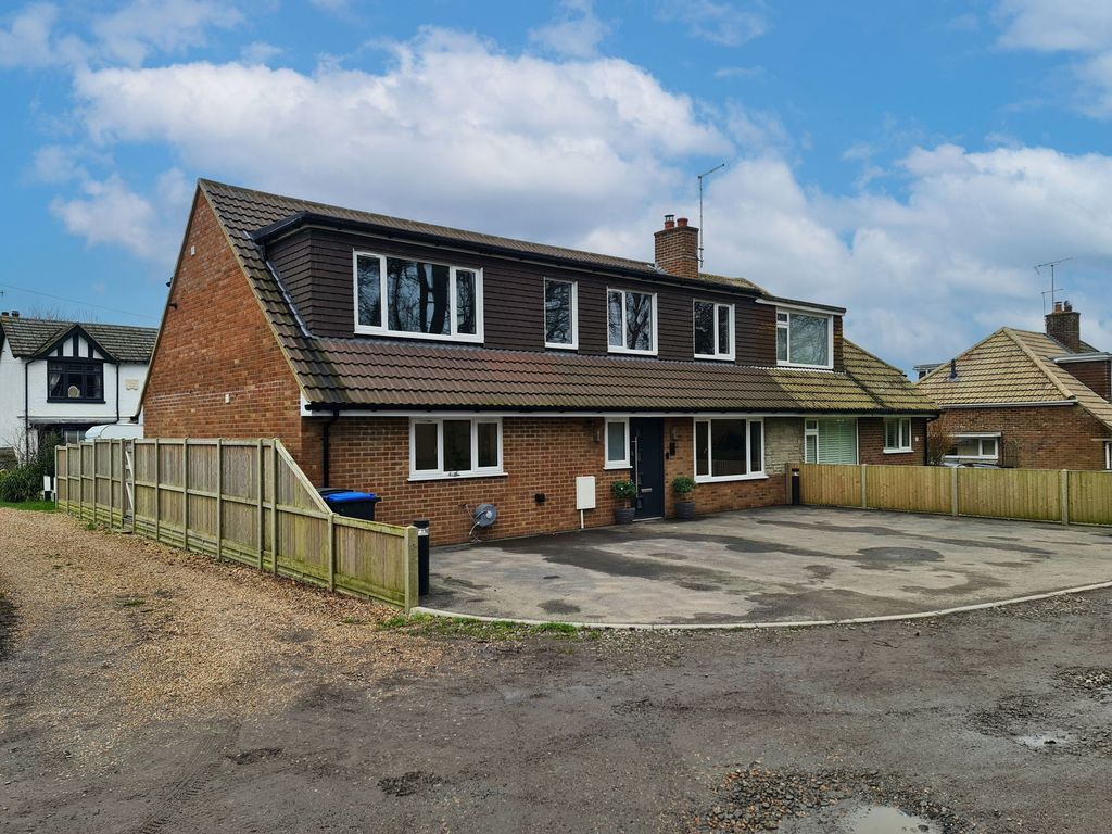 Property photo 1 of 36