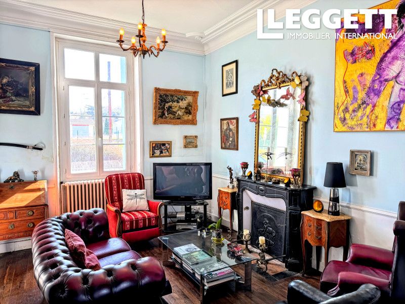 Property photo 2 of 10