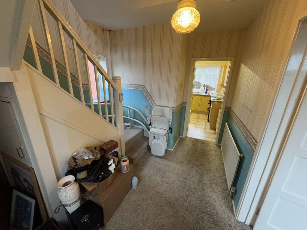 Property photo 2 of 14