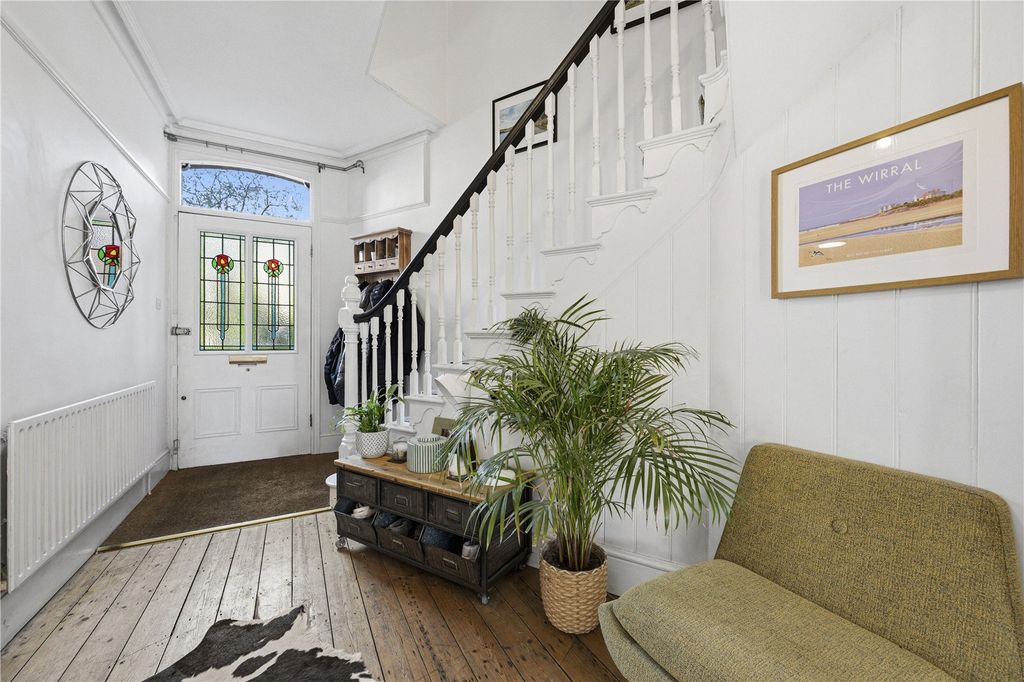 Property photo 3 of 27 Picture No. 11