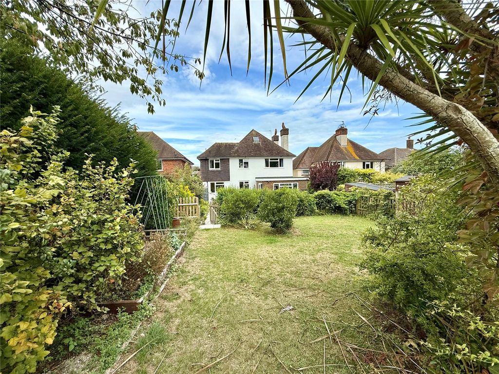 Property photo 3 of 24 Picture No. 13