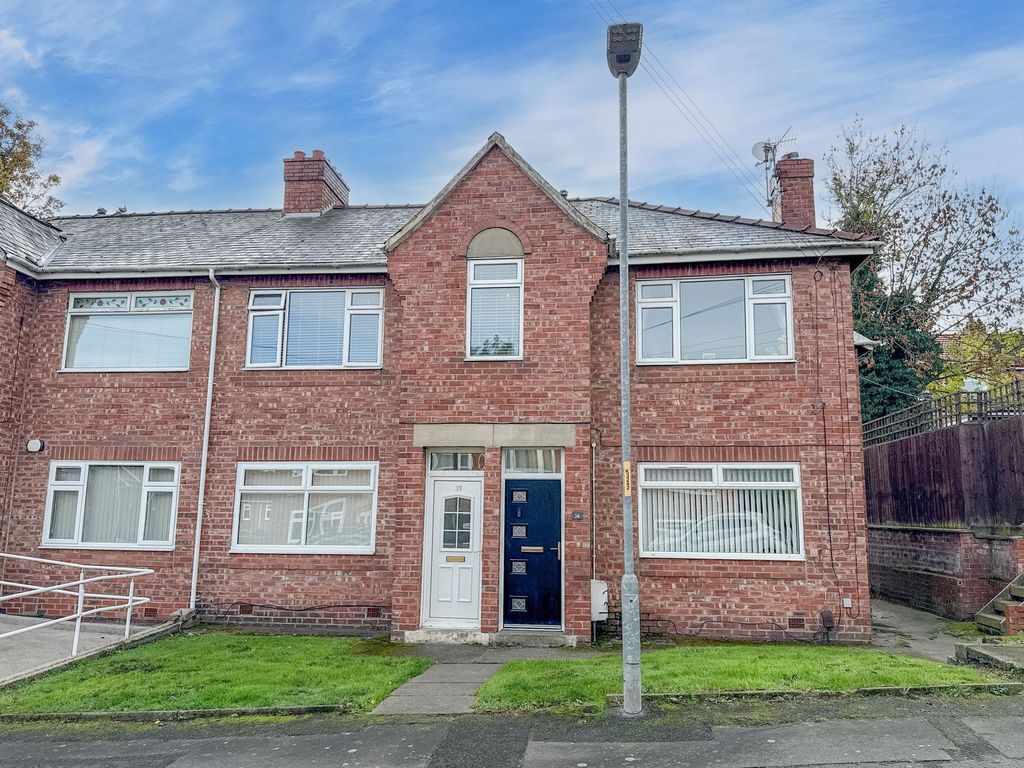 Property photo 1 of 9 External