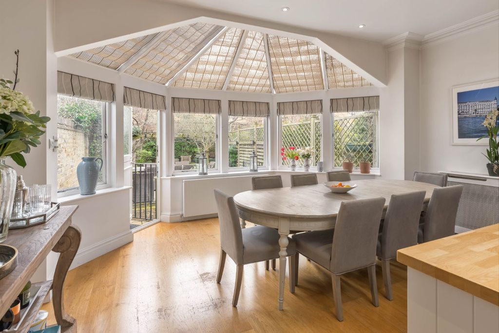 Property photo 2 of 16 Kitchen