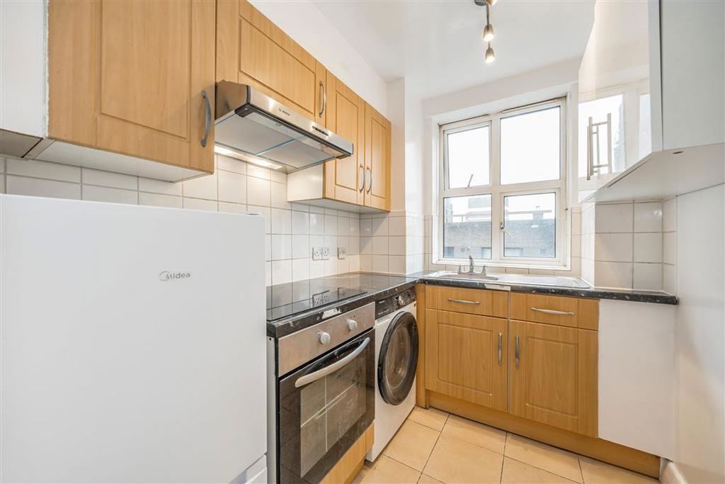 Property photo 3 of 5