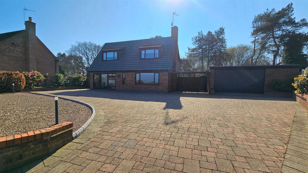 Property photo 1 of 29 Front