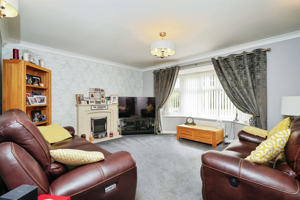 Property photo 3 of 24