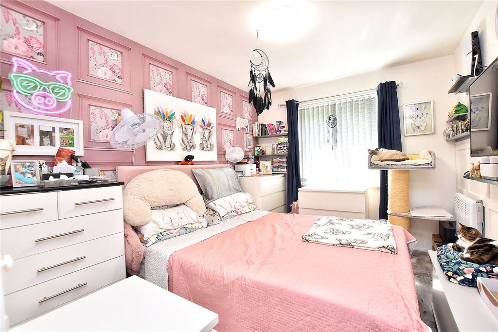 Additional image 9 of 2 bed flat for saleSydney Barnes Close, Castleton, Rochdale, Greater Manchester OL11