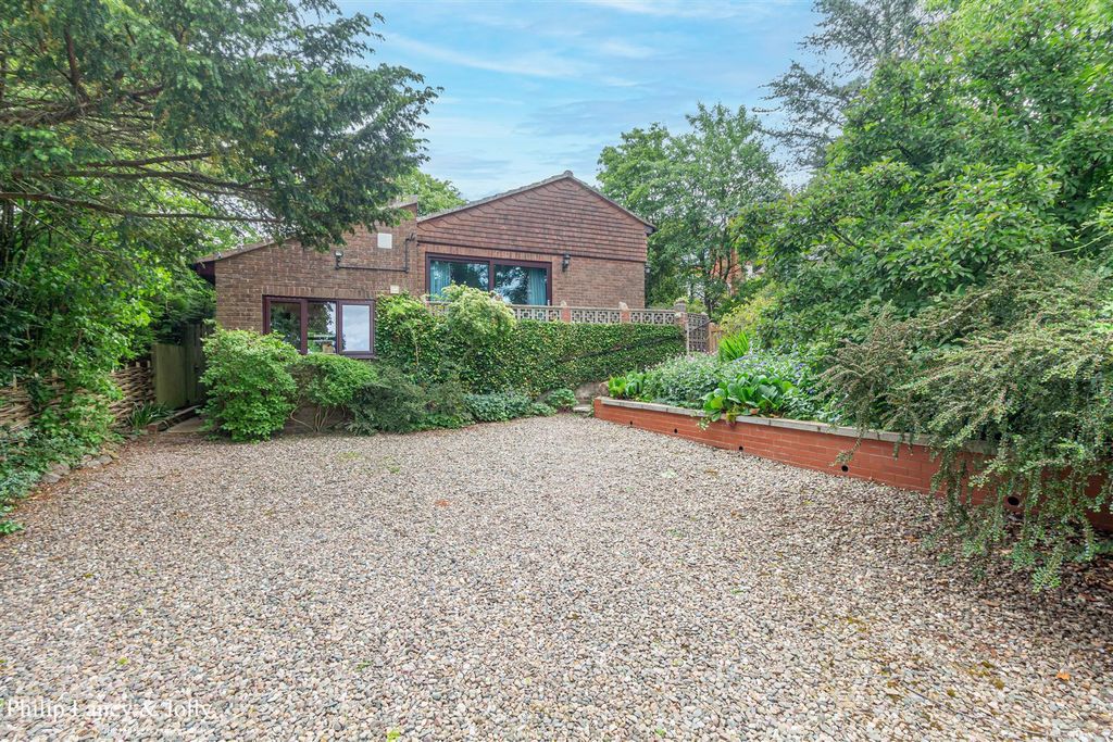 Property photo 1 of 31 26.Jpg