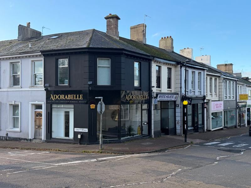 Property photo 1 of 10 Photo 10