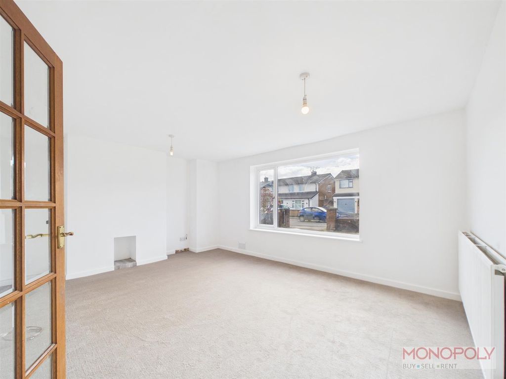 Property photo 2 of 24 Cam03815G0-Pr0421-Still014.Jpg