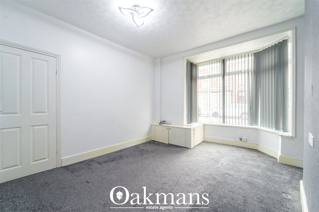 Property photo 2 of 25 Picture No. 16