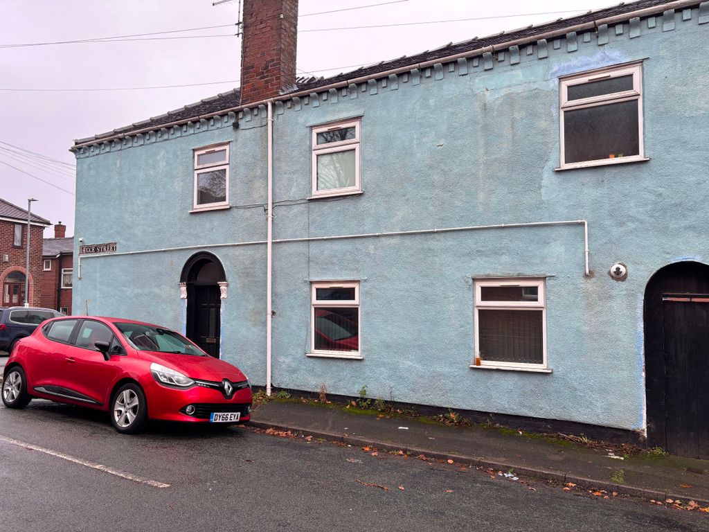 Property photo 3 of 9