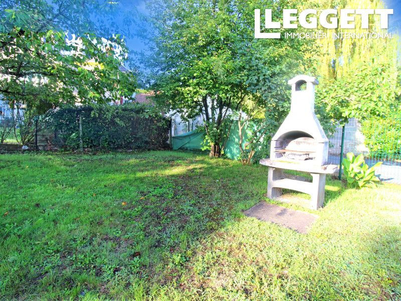 Property photo 3 of 10